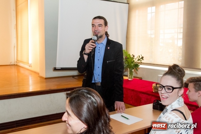 Zdjęcie w galerii na portalu naszraciborz.pl: Raciborskie You Can Dance w G5  wiadomości z regionu