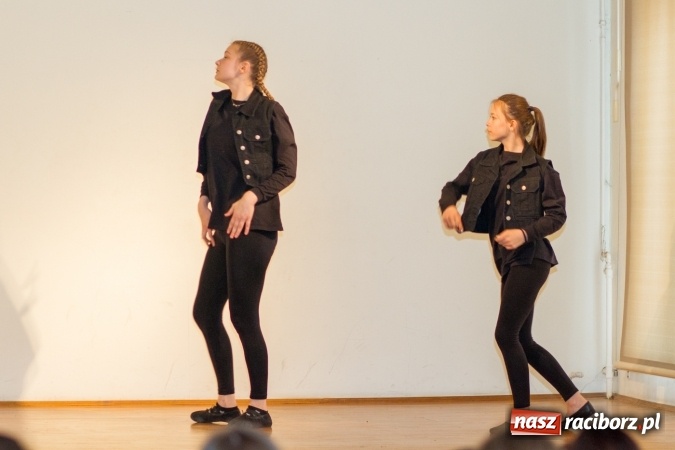 Zdjęcie w galerii na portalu naszraciborz.pl: Raciborskie You Can Dance w G5  wiadomości z regionu