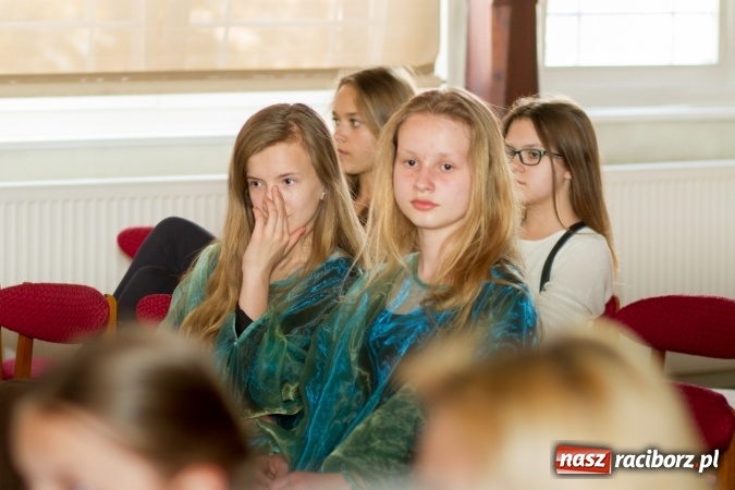 Zdjęcie w galerii na portalu naszraciborz.pl: Raciborskie You Can Dance w G5  wiadomości z regionu