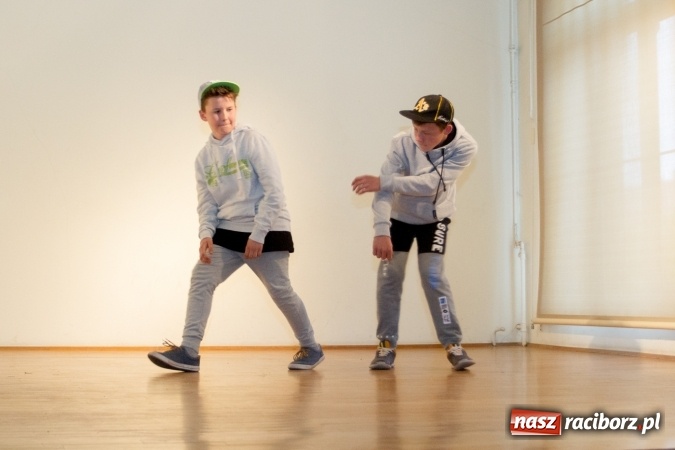 Zdjęcie w galerii na portalu naszraciborz.pl: Raciborskie You Can Dance w G5  wiadomości z regionu