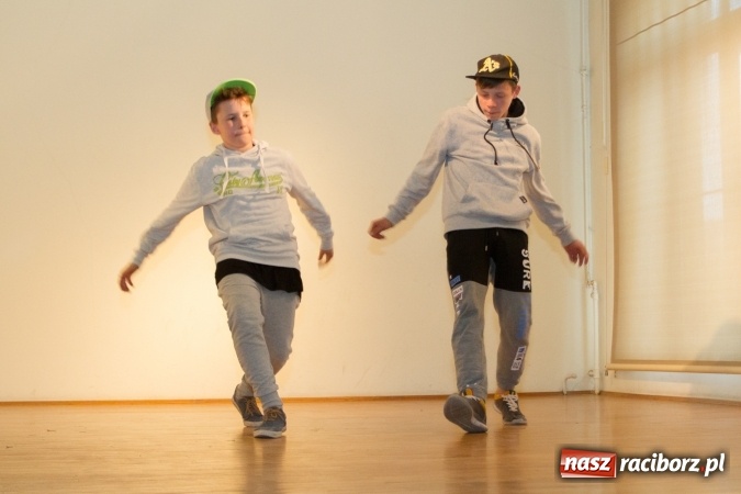 Zdjęcie w galerii na portalu naszraciborz.pl: Raciborskie You Can Dance w G5  wiadomości z regionu