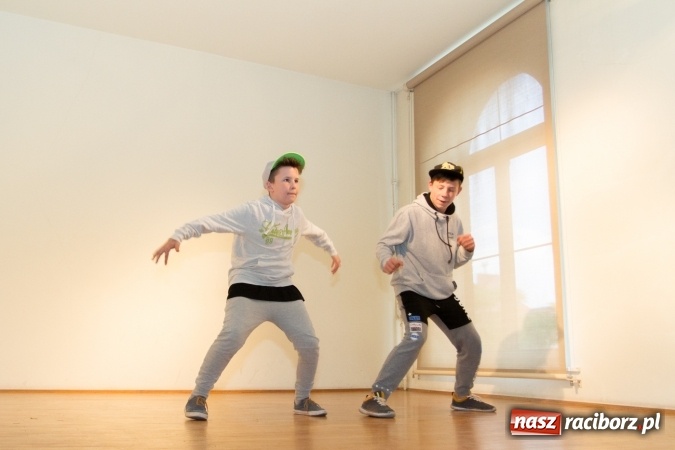 Zdjęcie w galerii na portalu naszraciborz.pl: Raciborskie You Can Dance w G5  wiadomości z regionu