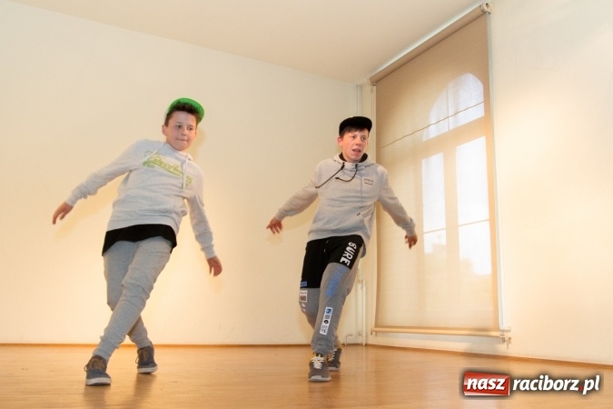 Zdjęcie w galerii na portalu naszraciborz.pl: Raciborskie You Can Dance w G5  wiadomości z regionu