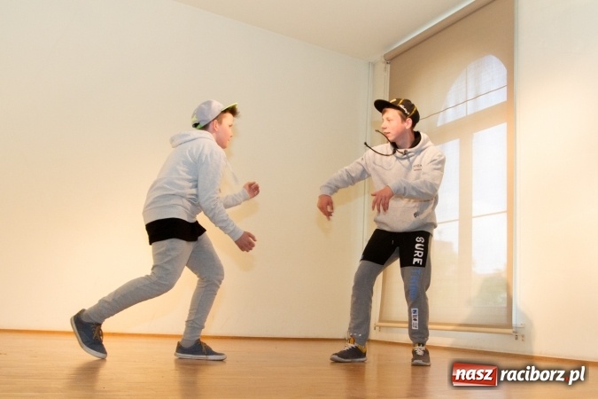 Zdjęcie w galerii na portalu naszraciborz.pl: Raciborskie You Can Dance w G5  wiadomości z regionu