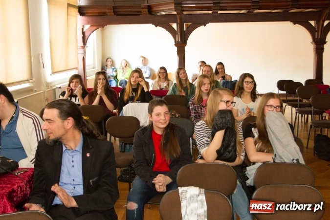 Zdjęcie w galerii na portalu naszraciborz.pl: Raciborskie You Can Dance w G5  wiadomości z regionu