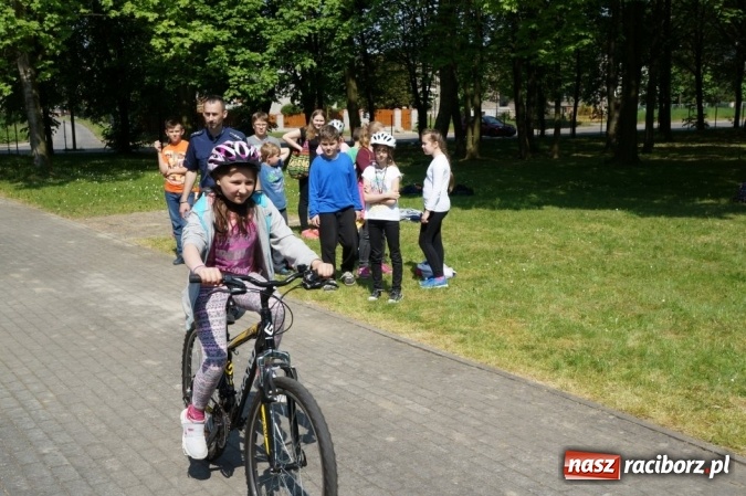 Zdjęcie w galerii na portalu naszraciborz.pl: Młodzi raciborzanie zdawali wczoraj na kartę rowerową wiadomości z regionu