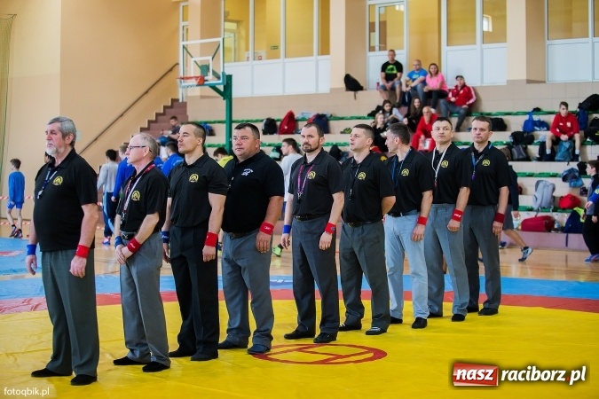 Zdjęcie w galerii na portalu naszraciborz.pl: Międzynarodowe Mistrzostwa Polski kadetów i juniorów w zapasach w stylu wolnym wiadomości z regionu