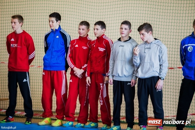 Zdjęcie w galerii na portalu naszraciborz.pl: Międzynarodowe Mistrzostwa Polski kadetów i juniorów w zapasach w stylu wolnym wiadomości z regionu