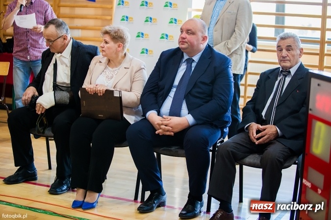 Zdjęcie w galerii na portalu naszraciborz.pl: Międzynarodowe Mistrzostwa Polski kadetów i juniorów w zapasach w stylu wolnym wiadomości z regionu