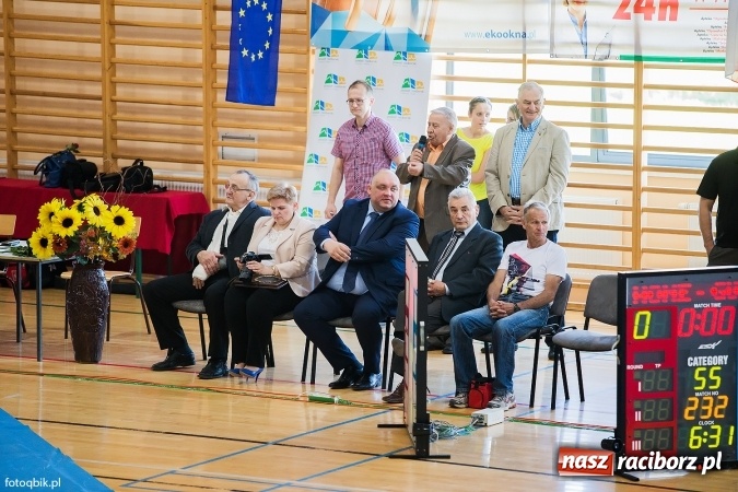 Zdjęcie w galerii na portalu naszraciborz.pl: Międzynarodowe Mistrzostwa Polski kadetów i juniorów w zapasach w stylu wolnym wiadomości z regionu