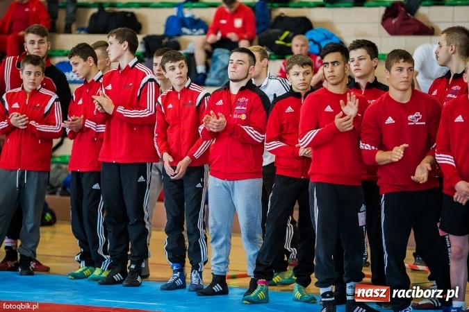 Zdjęcie w galerii na portalu naszraciborz.pl: Międzynarodowe Mistrzostwa Polski kadetów i juniorów w zapasach w stylu wolnym wiadomości z regionu