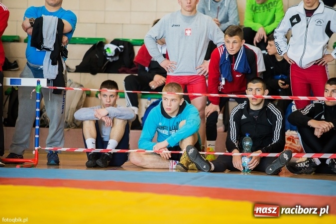 Zdjęcie w galerii na portalu naszraciborz.pl: Międzynarodowe Mistrzostwa Polski kadetów i juniorów w zapasach w stylu wolnym wiadomości z regionu