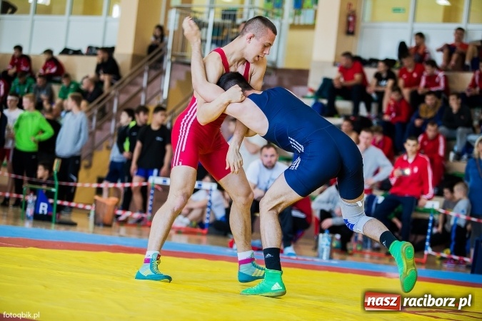 Zdjęcie w galerii na portalu naszraciborz.pl: Międzynarodowe Mistrzostwa Polski kadetów i juniorów w zapasach w stylu wolnym wiadomości z regionu