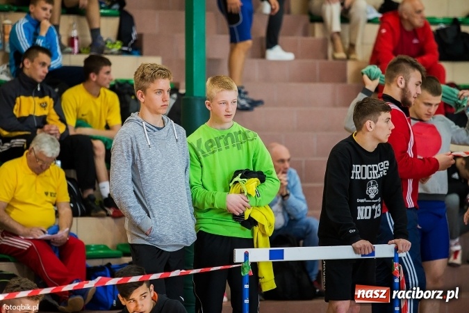 Zdjęcie w galerii na portalu naszraciborz.pl: Międzynarodowe Mistrzostwa Polski kadetów i juniorów w zapasach w stylu wolnym wiadomości z regionu