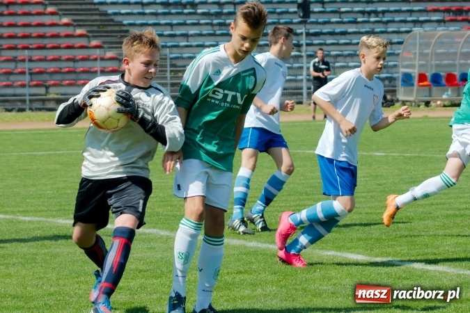 Zdjęcie w galerii na portalu naszraciborz.pl: Trampkarze Unii polegli w starciu ze Stadionem Śląskim Chorzów wiadomości z regionu
