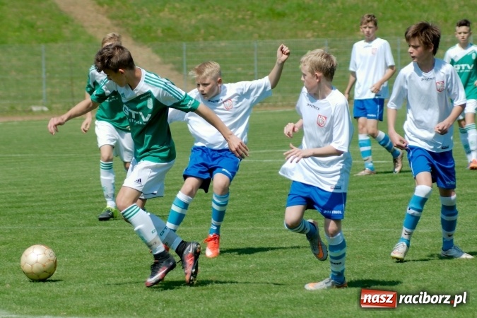 Zdjęcie w galerii na portalu naszraciborz.pl: Trampkarze Unii polegli w starciu ze Stadionem Śląskim Chorzów wiadomości z regionu