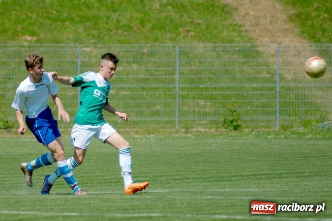 Zdjęcie w galerii na portalu naszraciborz.pl: Trampkarze Unii polegli w starciu ze Stadionem Śląskim Chorzów wiadomości z regionu