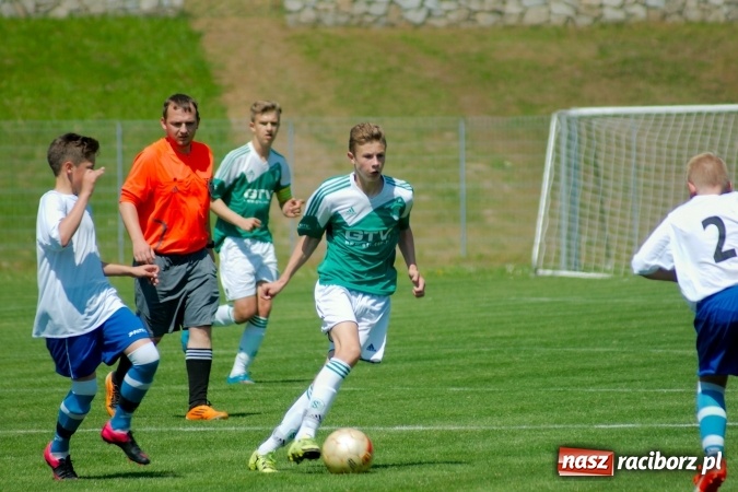 Zdjęcie w galerii na portalu naszraciborz.pl: Trampkarze Unii polegli w starciu ze Stadionem Śląskim Chorzów wiadomości z regionu