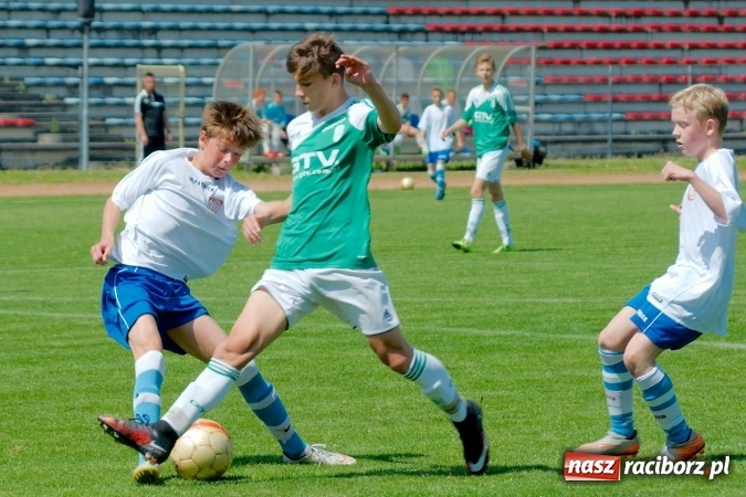 Zdjęcie w galerii na portalu naszraciborz.pl: Trampkarze Unii polegli w starciu ze Stadionem Śląskim Chorzów wiadomości z regionu
