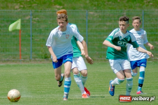 Zdjęcie w galerii na portalu naszraciborz.pl: Trampkarze Unii polegli w starciu ze Stadionem Śląskim Chorzów wiadomości z regionu