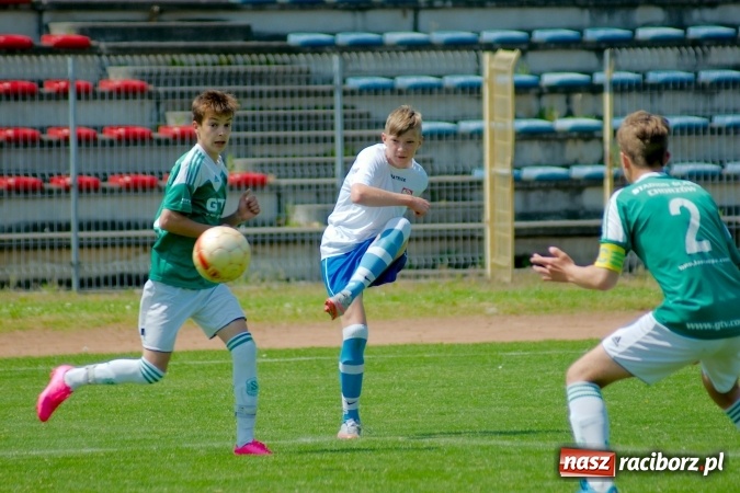 Zdjęcie w galerii na portalu naszraciborz.pl: Trampkarze Unii polegli w starciu ze Stadionem Śląskim Chorzów wiadomości z regionu