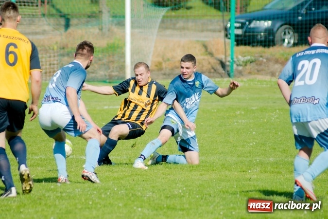 Zdjęcie w galerii na portalu naszraciborz.pl: Dziesięciu wspaniałych z Rudnika. Totalna kompromitacja Gaszowic wiadomości z regionu