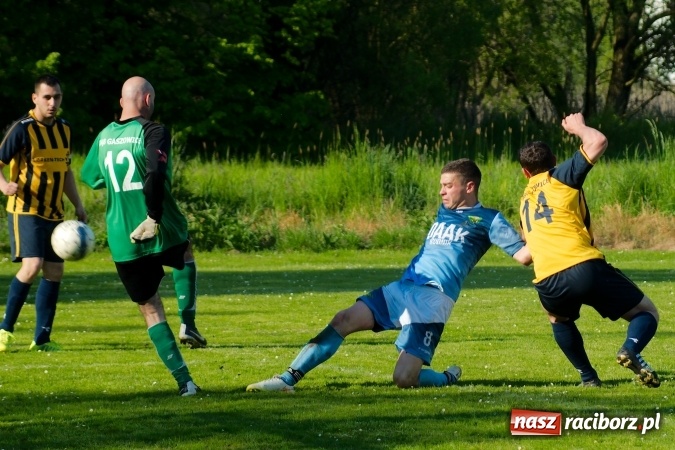 Zdjęcie w galerii na portalu naszraciborz.pl: Dziesięciu wspaniałych z Rudnika. Totalna kompromitacja Gaszowic wiadomości z regionu