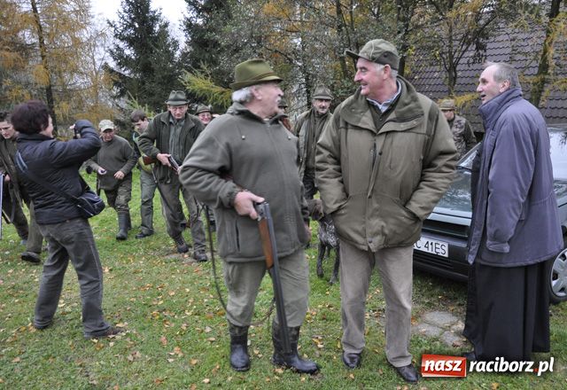 Zdjęcie w galerii na portalu naszraciborz.pl: Myśliwski wieczór ku czci św. Huberta wiadomości z regionu