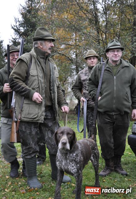 Zdjęcie w galerii na portalu naszraciborz.pl: Myśliwski wieczór ku czci św. Huberta wiadomości z regionu