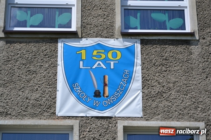 Zdjęcie w galerii na portalu naszraciborz.pl: Dziś w Owiszczach świętowano 150-lecie miejscowej szkoły wiadomości z regionu
