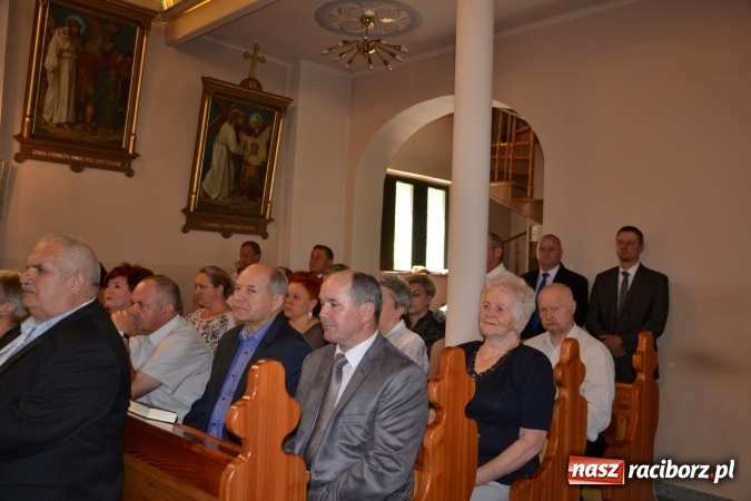 Zdjęcie w galerii na portalu naszraciborz.pl: Dziś w Owiszczach świętowano 150-lecie miejscowej szkoły wiadomości z regionu