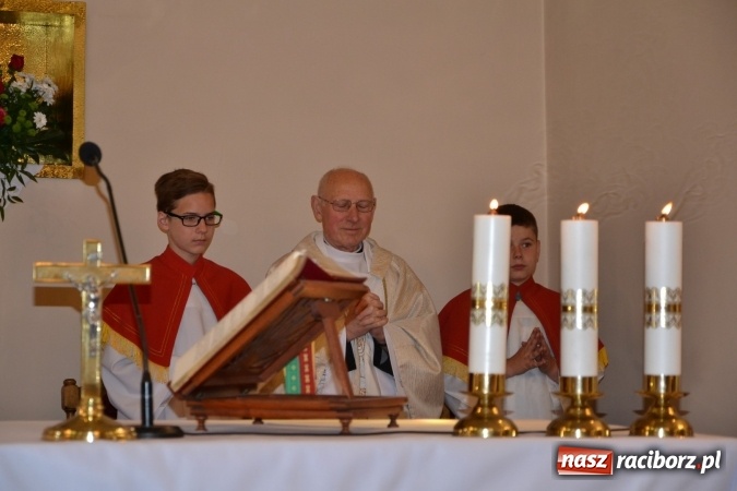 Zdjęcie w galerii na portalu naszraciborz.pl: Dziś w Owiszczach świętowano 150-lecie miejscowej szkoły wiadomości z regionu