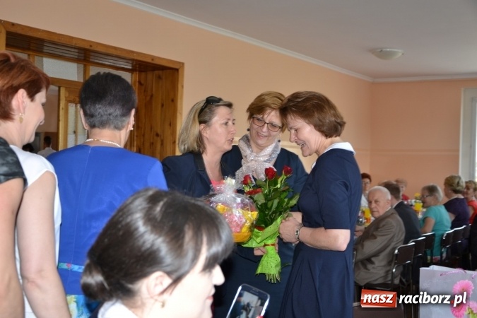 Zdjęcie w galerii na portalu naszraciborz.pl: Dziś w Owiszczach świętowano 150-lecie miejscowej szkoły wiadomości z regionu