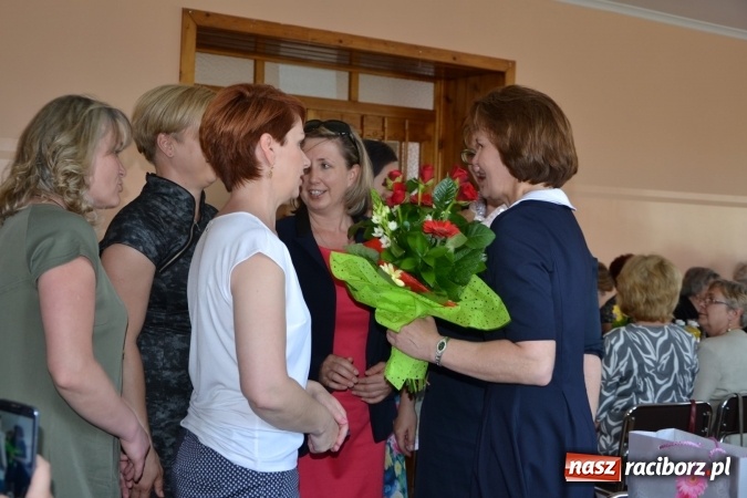 Zdjęcie w galerii na portalu naszraciborz.pl: Dziś w Owiszczach świętowano 150-lecie miejscowej szkoły wiadomości z regionu