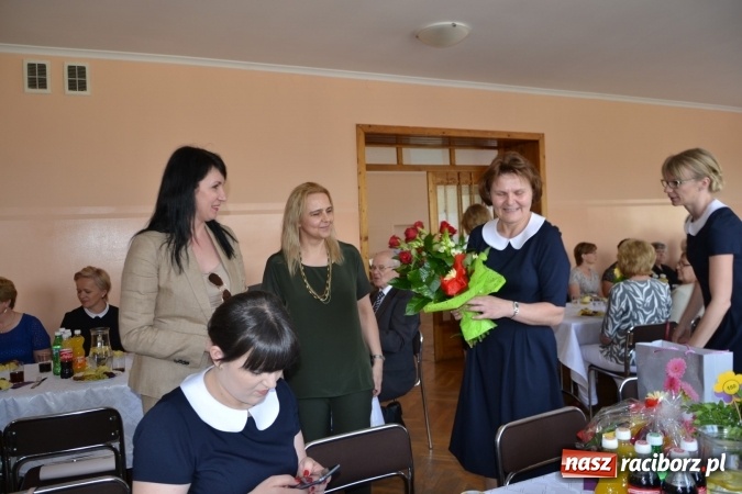 Zdjęcie w galerii na portalu naszraciborz.pl: Dziś w Owiszczach świętowano 150-lecie miejscowej szkoły wiadomości z regionu