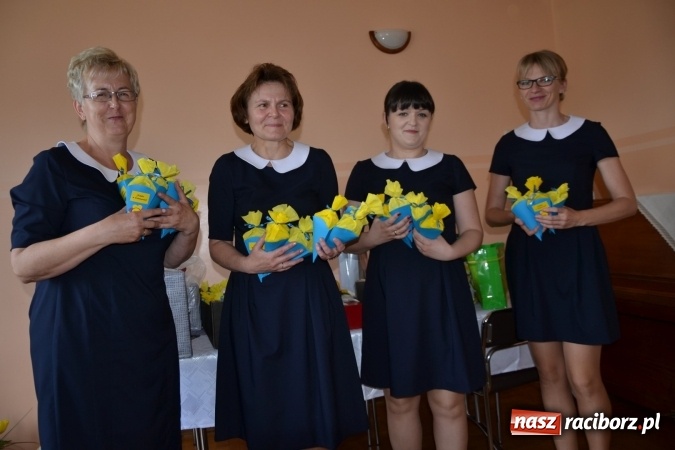 Zdjęcie w galerii na portalu naszraciborz.pl: Dziś w Owiszczach świętowano 150-lecie miejscowej szkoły wiadomości z regionu