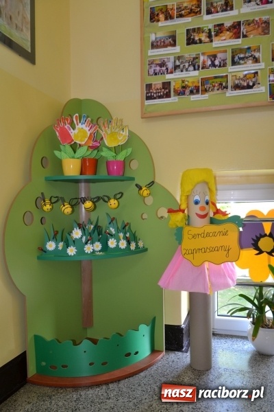 Zdjęcie w galerii na portalu naszraciborz.pl: Dziś w Owiszczach świętowano 150-lecie miejscowej szkoły wiadomości z regionu