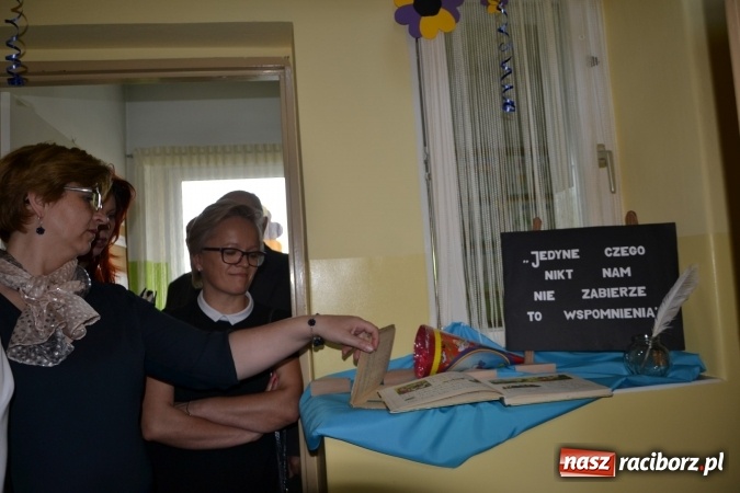 Zdjęcie w galerii na portalu naszraciborz.pl: Dziś w Owiszczach świętowano 150-lecie miejscowej szkoły wiadomości z regionu