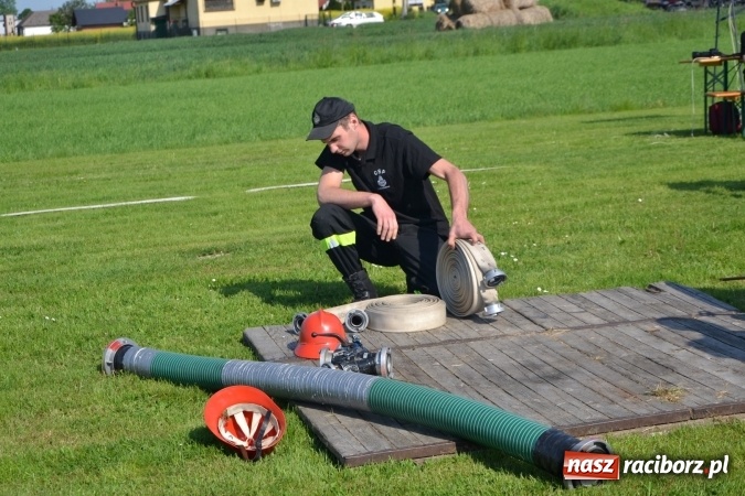 Zdjęcie w galerii na portalu naszraciborz.pl: IX Zawody Strażackie w Rudyszwałdzie. Bolesław najlepszy  wiadomości z regionu