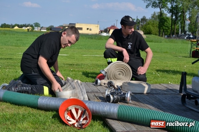 Zdjęcie w galerii na portalu naszraciborz.pl: IX Zawody Strażackie w Rudyszwałdzie. Bolesław najlepszy  wiadomości z regionu
