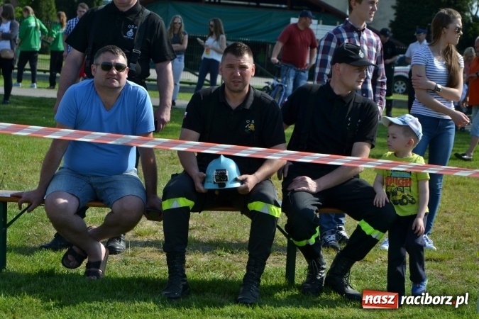 Zdjęcie w galerii na portalu naszraciborz.pl: IX Zawody Strażackie w Rudyszwałdzie. Bolesław najlepszy  wiadomości z regionu