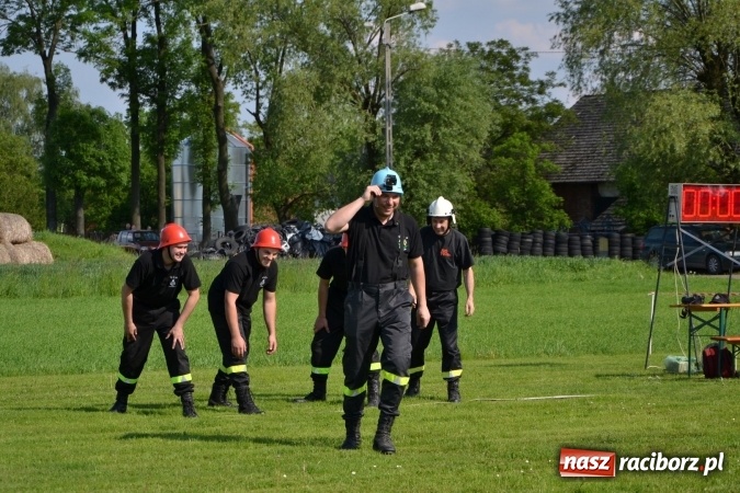 Zdjęcie w galerii na portalu naszraciborz.pl: IX Zawody Strażackie w Rudyszwałdzie. Bolesław najlepszy  wiadomości z regionu