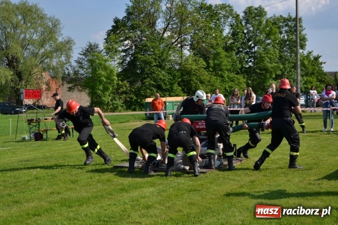 Zdjęcie w galerii na portalu naszraciborz.pl: IX Zawody Strażackie w Rudyszwałdzie. Bolesław najlepszy  wiadomości z regionu