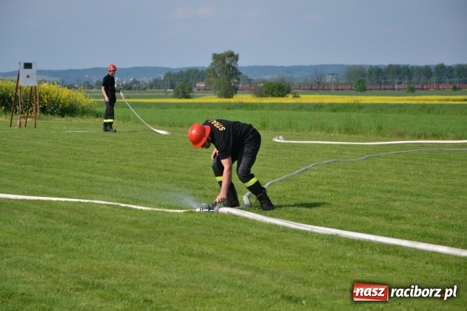 Zdjęcie w galerii na portalu naszraciborz.pl: IX Zawody Strażackie w Rudyszwałdzie. Bolesław najlepszy  wiadomości z regionu