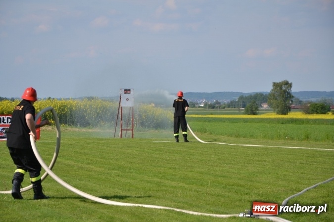 Zdjęcie w galerii na portalu naszraciborz.pl: IX Zawody Strażackie w Rudyszwałdzie. Bolesław najlepszy  wiadomości z regionu