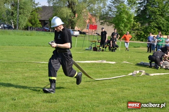 Zdjęcie w galerii na portalu naszraciborz.pl: IX Zawody Strażackie w Rudyszwałdzie. Bolesław najlepszy  wiadomości z regionu