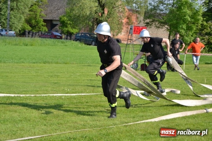 Zdjęcie w galerii na portalu naszraciborz.pl: IX Zawody Strażackie w Rudyszwałdzie. Bolesław najlepszy  wiadomości z regionu