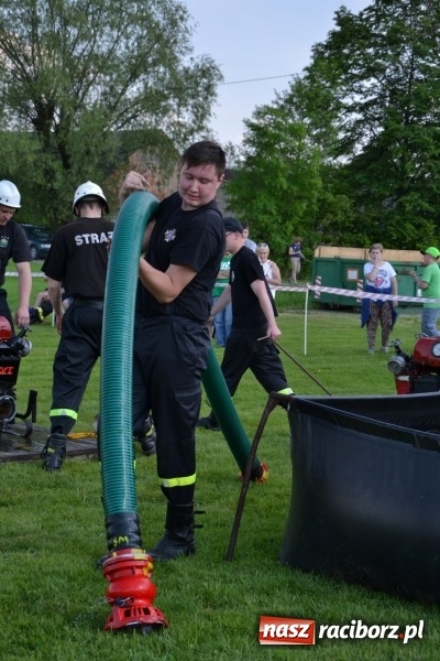 Zdjęcie w galerii na portalu naszraciborz.pl: IX Zawody Strażackie w Rudyszwałdzie. Bolesław najlepszy  wiadomości z regionu