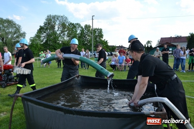 Zdjęcie w galerii na portalu naszraciborz.pl: IX Zawody Strażackie w Rudyszwałdzie. Bolesław najlepszy  wiadomości z regionu