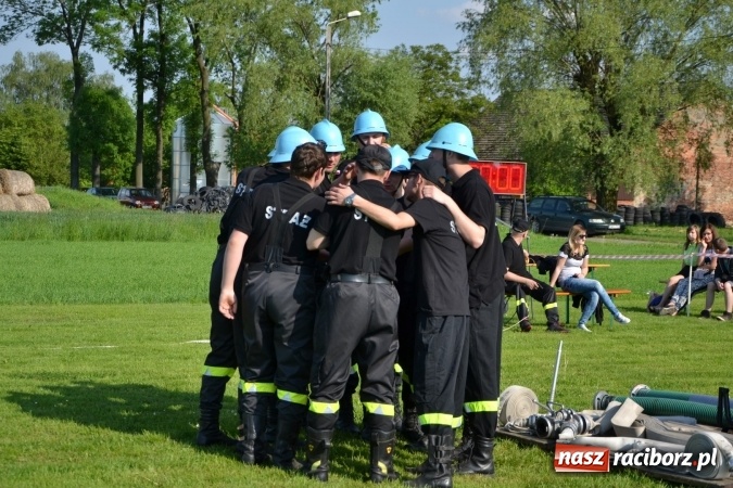 Zdjęcie w galerii na portalu naszraciborz.pl: IX Zawody Strażackie w Rudyszwałdzie. Bolesław najlepszy  wiadomości z regionu